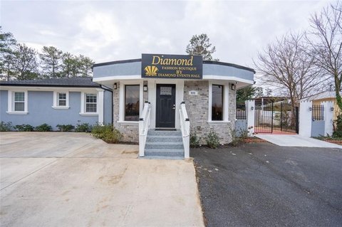 Renovated Office/Retail Space in Marietta
