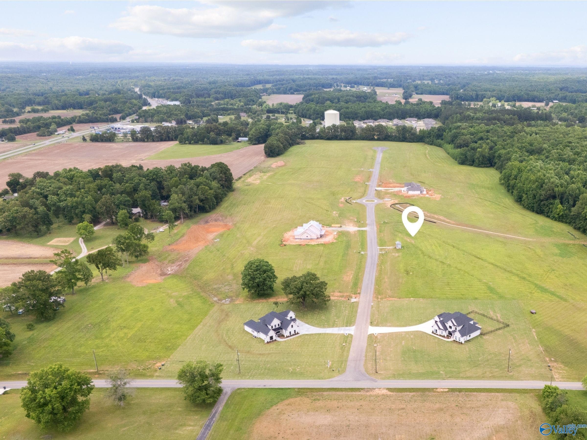 Land in Hazel Green, AL