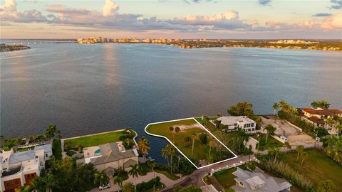 Land, SARASOTA, FL