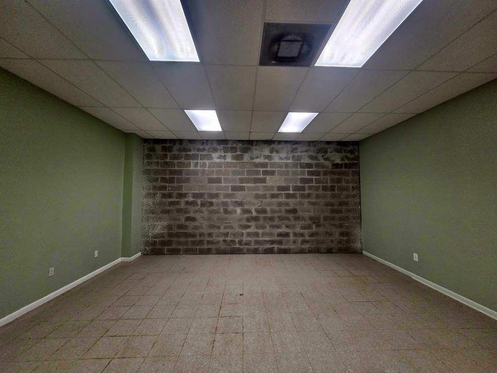 Picture 16