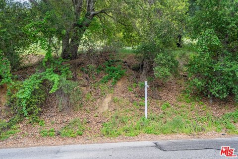 Calabasas Land Parcel For Sale
