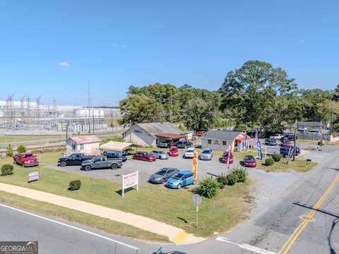 Commercial Property in West Rome