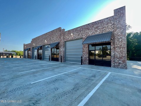 Retail Flex Space in Gluckstadt