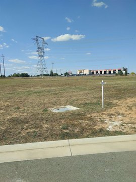 Commercial Land with Shared R in R O