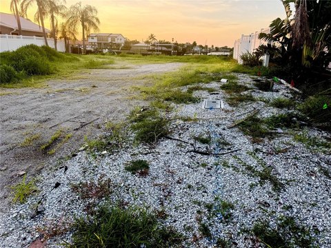 Land, TREASURE ISLAND, FL