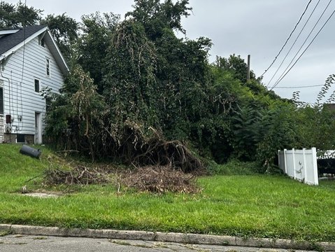 Land, Erie, PA