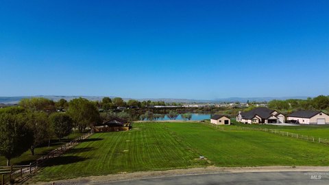 Riverfront Land in Wilder, Idaho