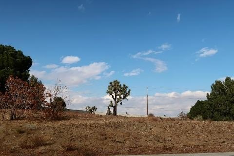 Land, Lancaster, CA
