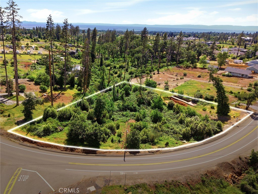 Spacious Lot with Existing Utilities