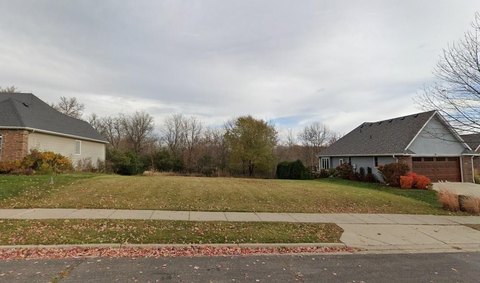 Residential Lot in Established Neighborhood