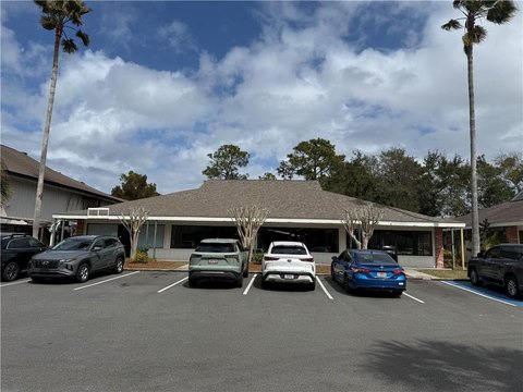 St. Simons Island Commercial Building