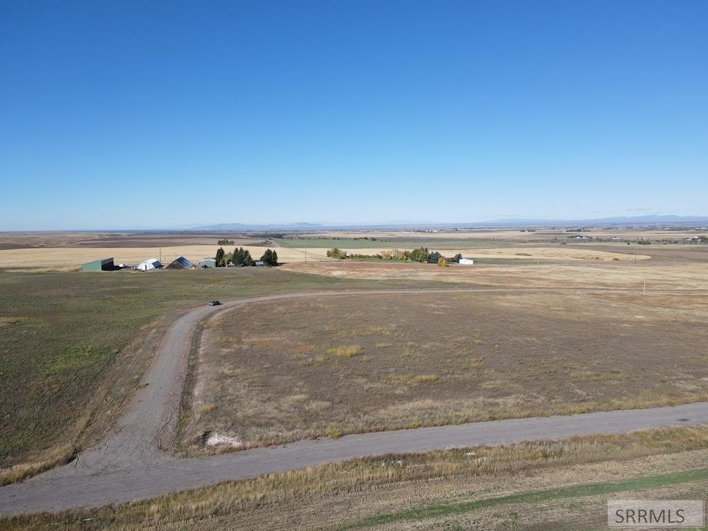 Idaho Land with Mountain Views