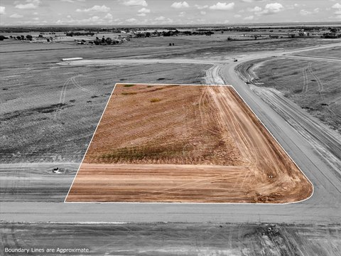 Residential Land in Elm Mott, TX