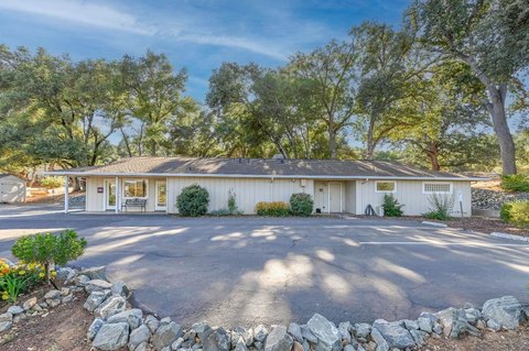 Medical Office on Highway 4