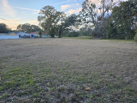 LAND - TAMPA, FL