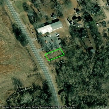 Prime Lot Near Country Club