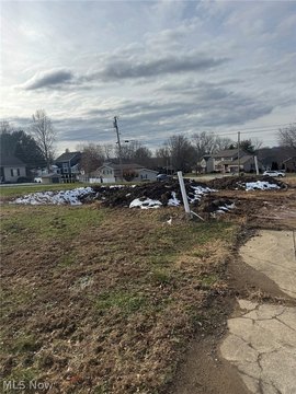 LAND - Dover, OH