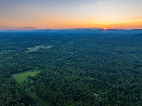 LAND - BARBOURSVILLE, VA