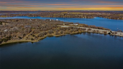 Waterfront Bluff Construction Land