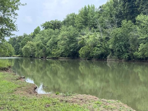 Waterfront Land Near Tennessee River