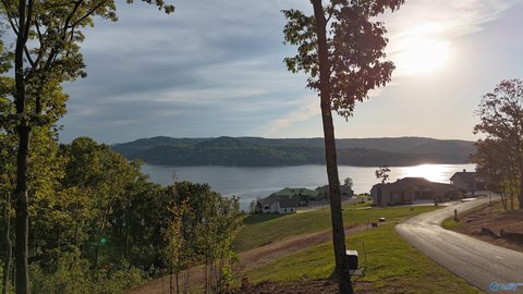 Land, Guntersville, AL