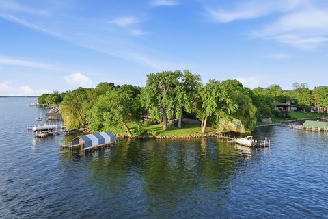 LAND - Excelsior, MN