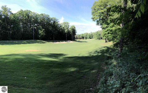 LAND - BELLAIRE, MI