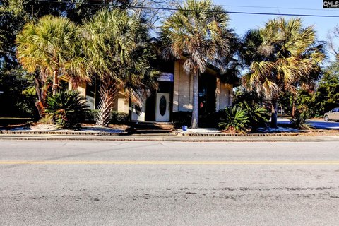 Multi-Room Health & Beauty Building