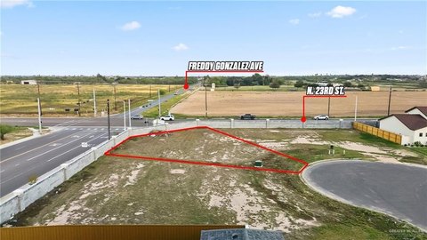 Residential Land in McAllen, TX