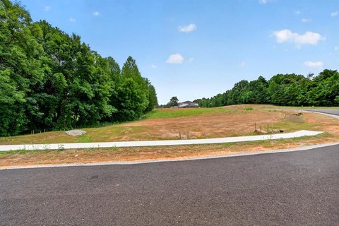 LAND - Cookeville, TN