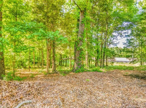 Residential Land in Canterbury Manor