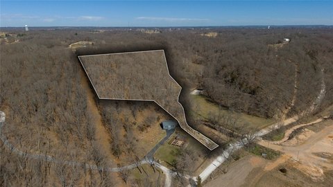 Bentonville Acreage with Development Potential