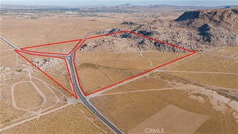 Land, Apple Valley, CA