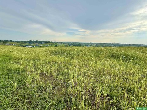 Acreage Lot in Gretna, Nebraska