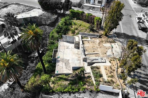 Land, Pacific Palisades, CA