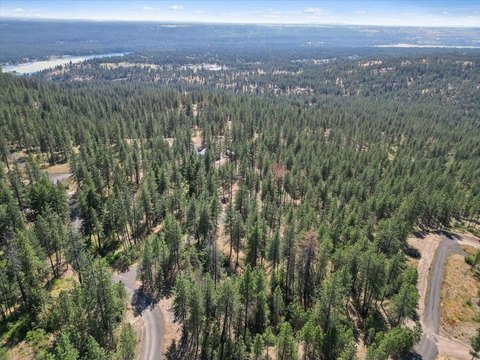 Land, Deer Park, WA