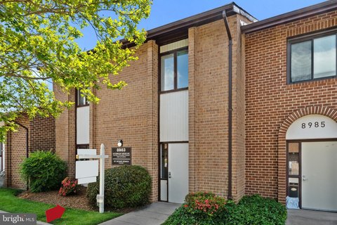 Commercial Unit in Prime Location