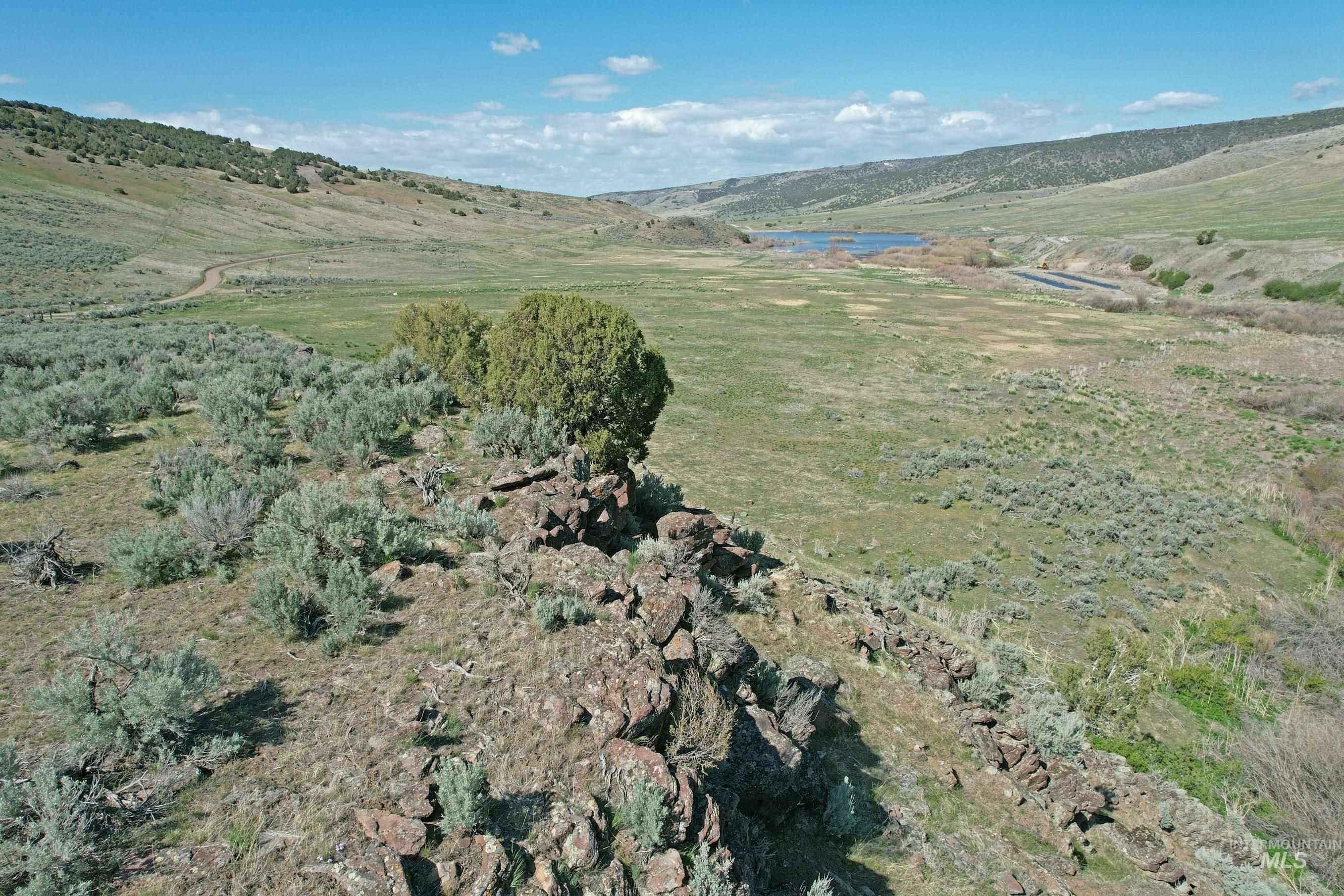 Albion Land Near Ski Resort