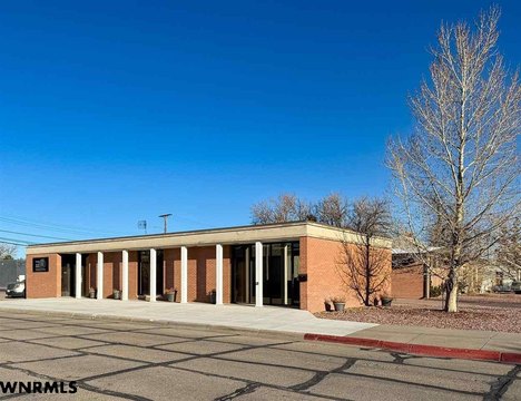 Scottsbluff Office with Income Potential