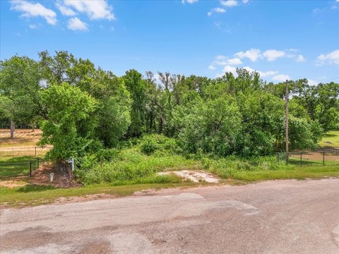 Land, Cleburne, TX