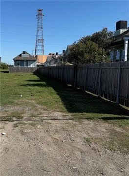 Vacant Lot For Residential Development