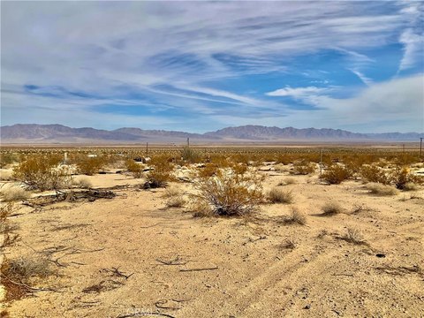 Land, 29 Palms, CA