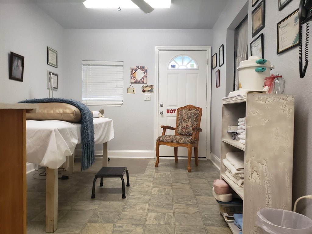 Picture 16