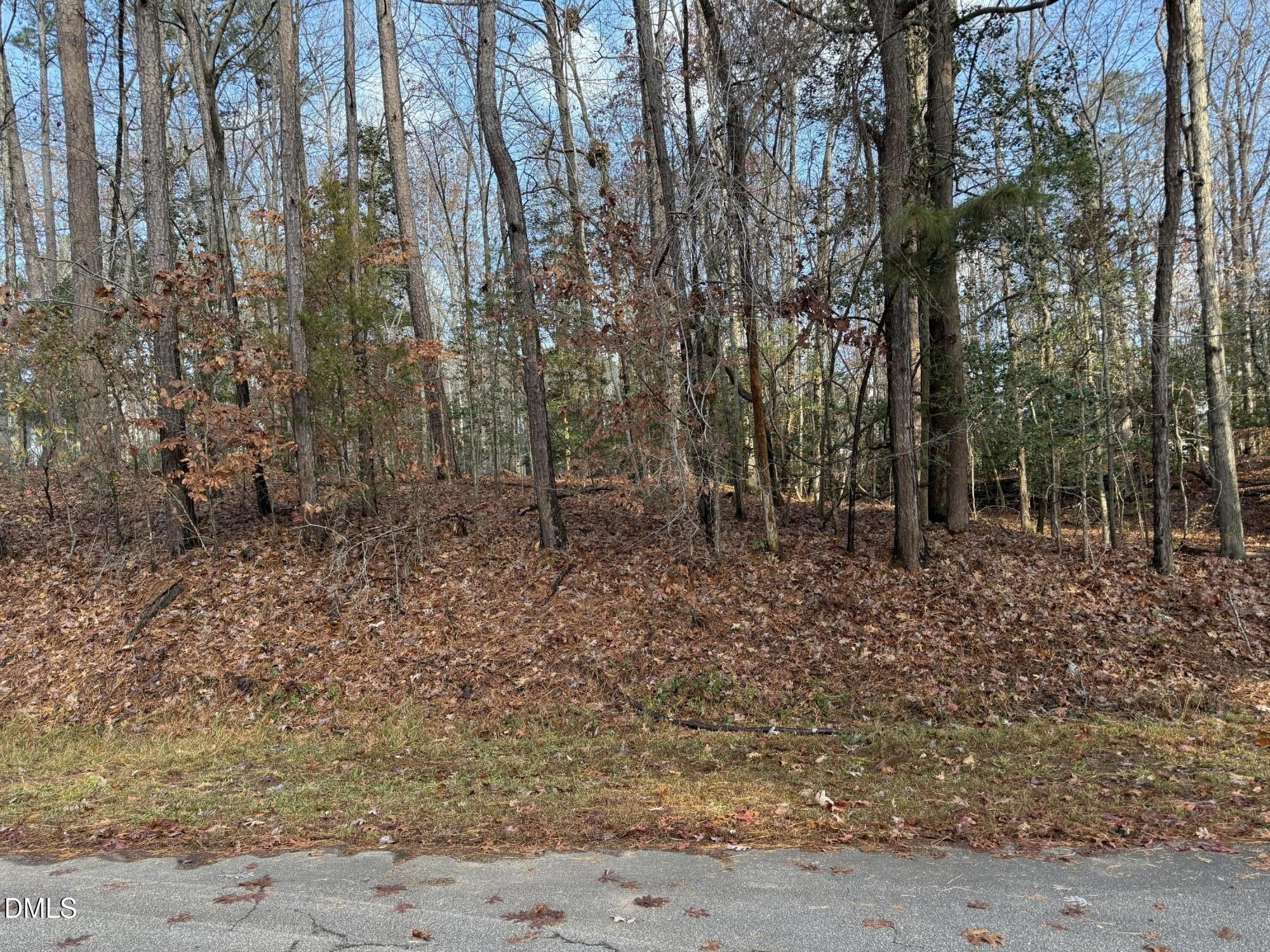 Residential Corner Lot Near Lake