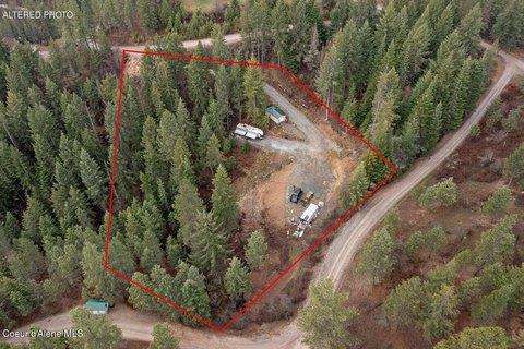 Residential Land in Pinehurst, Idaho