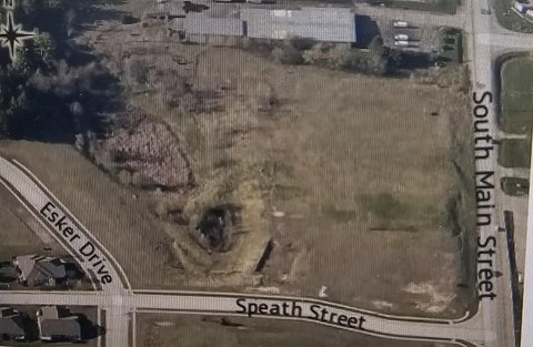 Commercial Land Zoned Comm, Und
