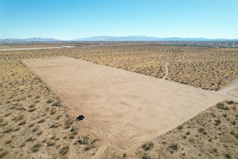 Residential Land in Adelanto, CA