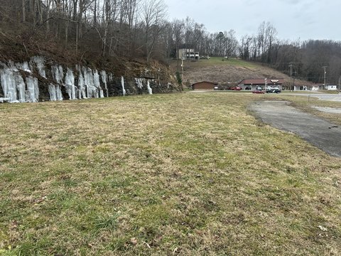 Commercial Lot in Manchester, KY