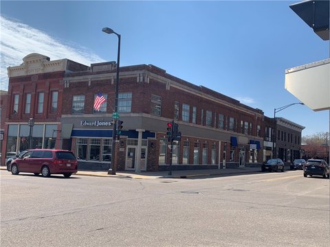 Updated Office Space in Chippewa