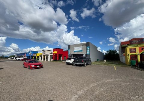 Commercial Lot in Bustling Area